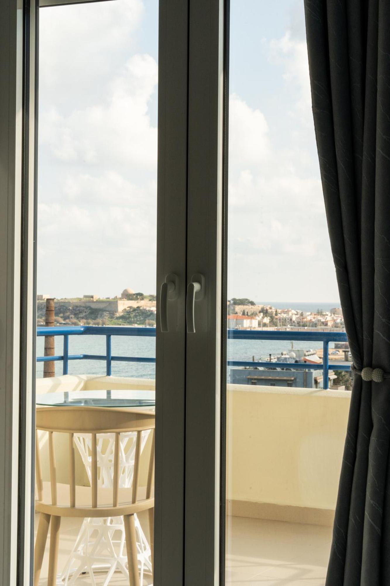 Secret View Apartment, With Private Jacuzzi Rethymno Exterior foto